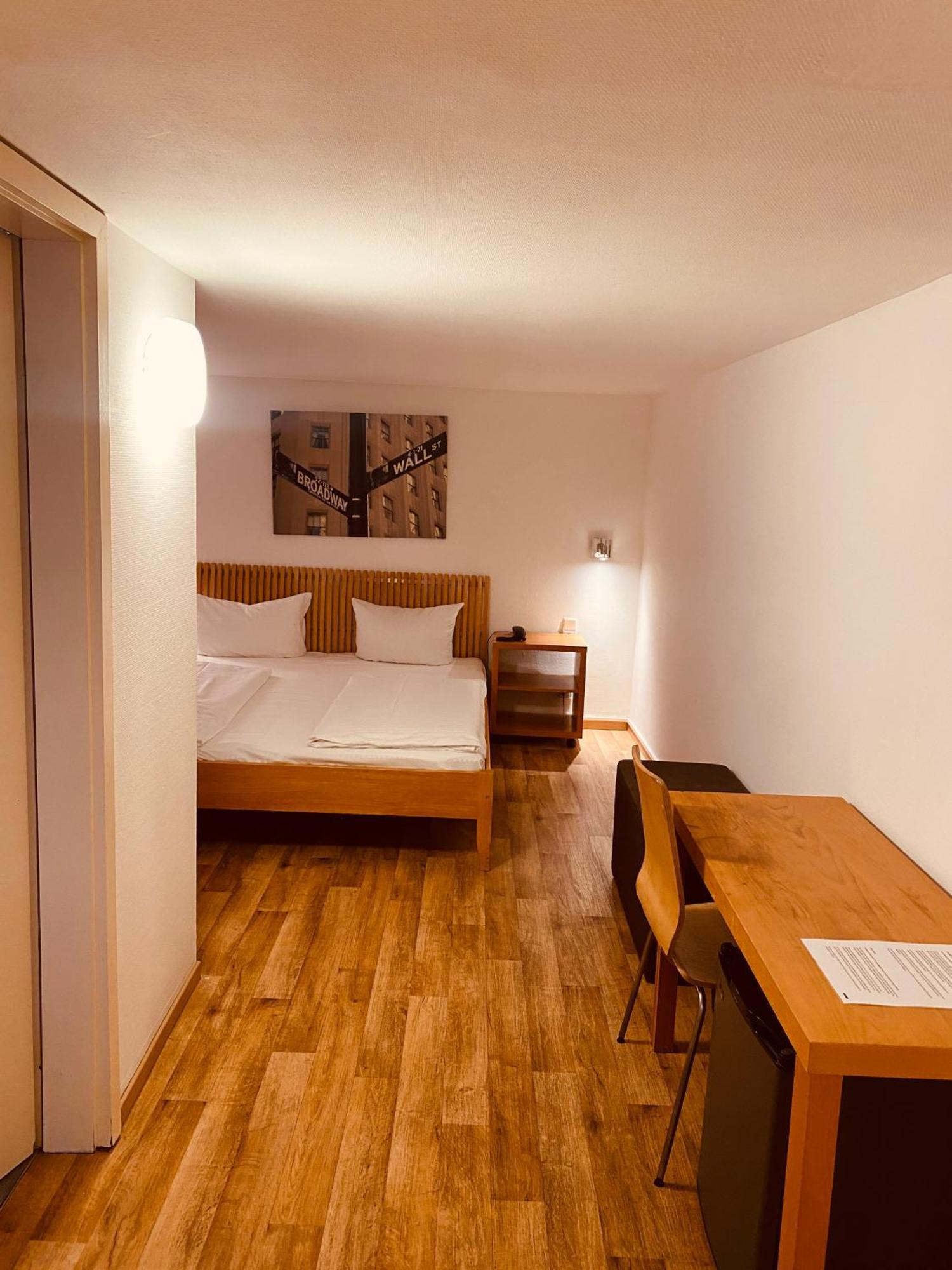 Stay Inn Central Station Frankfurt am Main Rom bilde